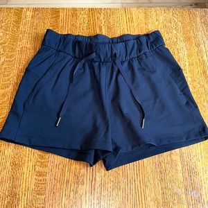 lululemon On the Fly Shorts (Black, not navy!)